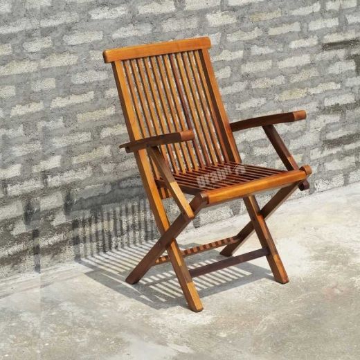 Loh Chair