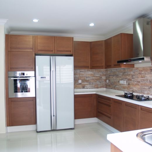 Wooden Build-In Kitchen Cabinets