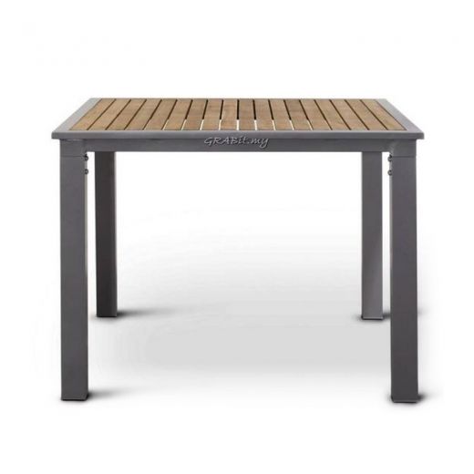 Alfa Square Table